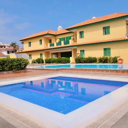 El Roble بويرتو ذي لا كروز