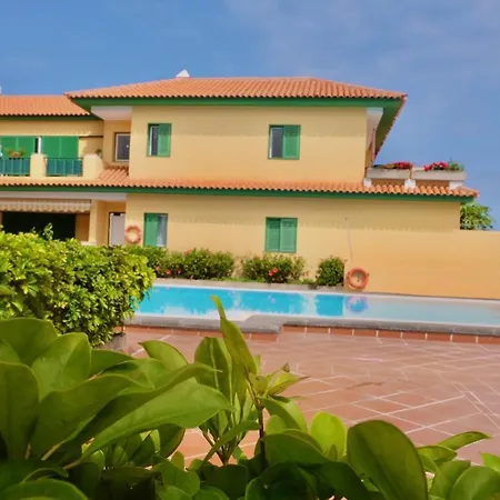 El Roble Puerto de la Cruz (Tenerife)