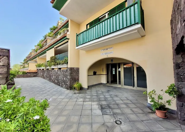 El Roble Puerto de la Cruz (Tenerife)